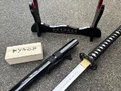 KFDS1 - Katana Forgé Le Dernier Samouraï avec Kit d'Entretien et Support